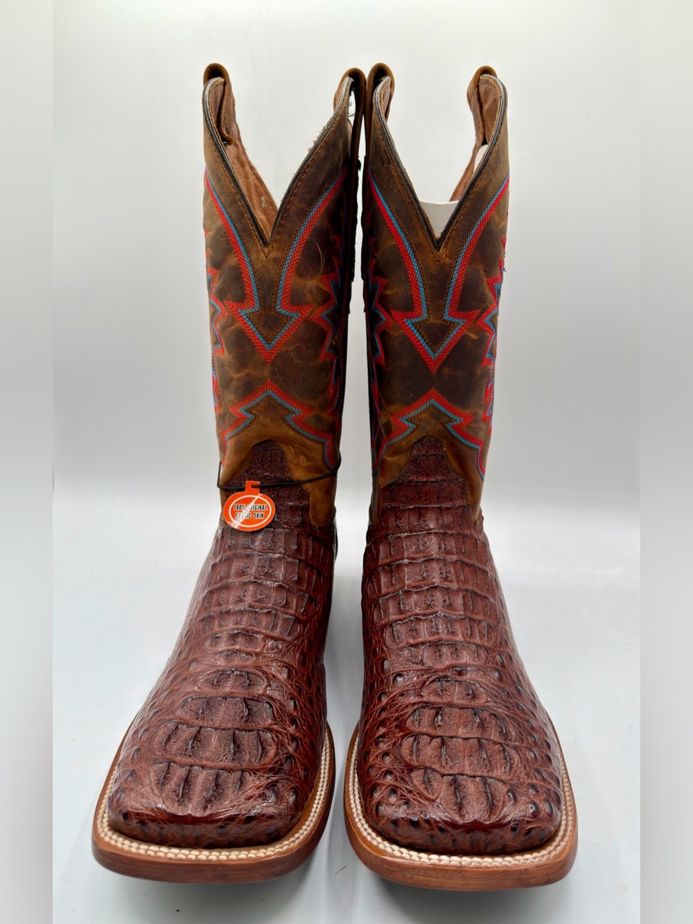 NWT mens authentic caiman head cut boots with wide square toe, SIZE 10EE